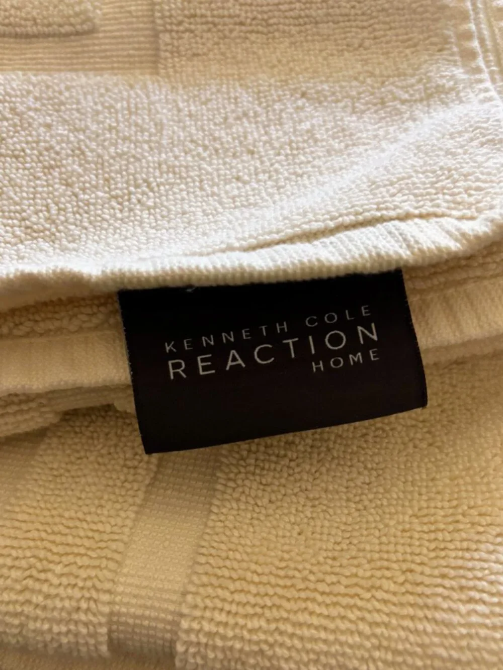 Coordinated Pair of Kenneth Cole Reaction Home 100% Cotton Bath Mats